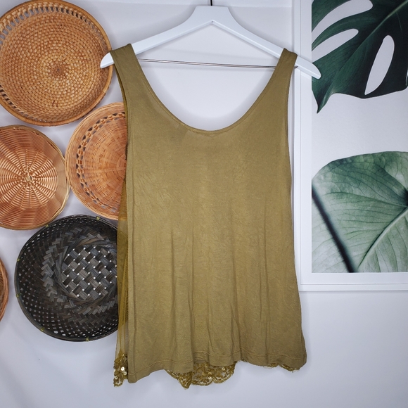 BKE Green Lace Front Beaded Sequins Boho Gypsy Top - Picture 4 of 5